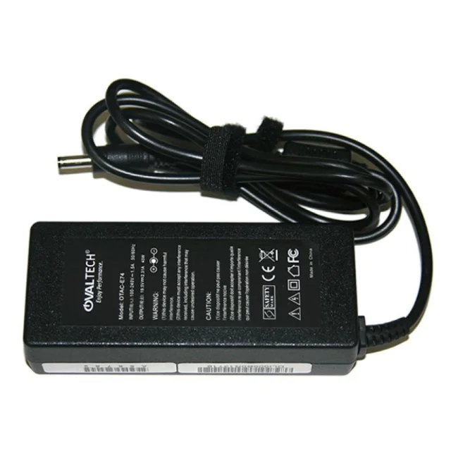 Ovaltech OTAC-E74 cargador de dispositivo móvil Computadora portátil Negro Corriente alterna Interior