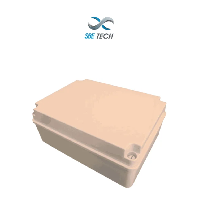 SBE TECH OP380300120 - Caja plástica con tapa opaca de 38x30x12 cm multiusos, IP66, fabricada en material autoextinguible y resistente a la abrasión